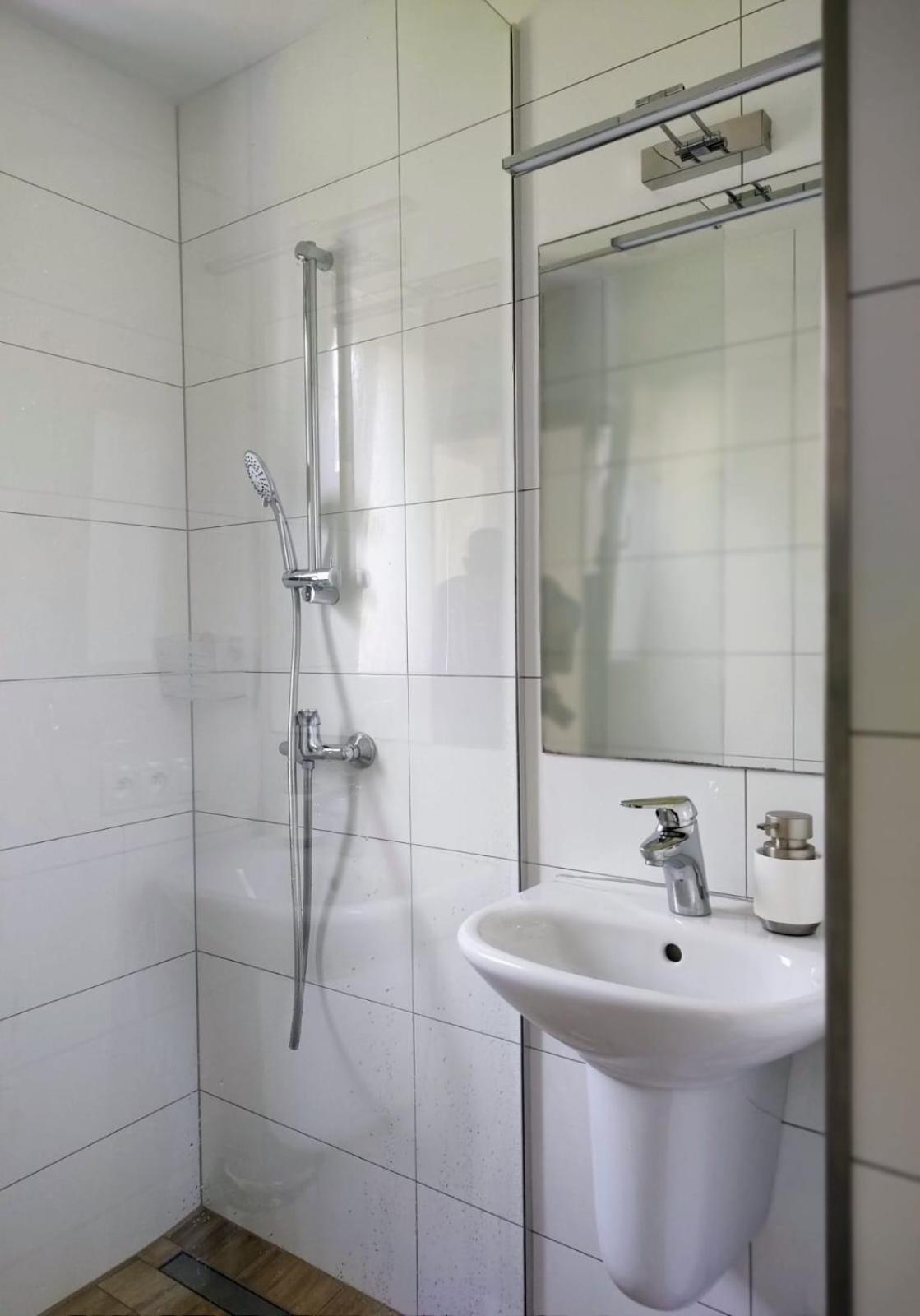 Domki Na Wodnej Kolobrzeg Bagian luar foto